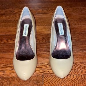 Steve Madden Patent Leather Light Tan/Nude Pumps Size 8.5